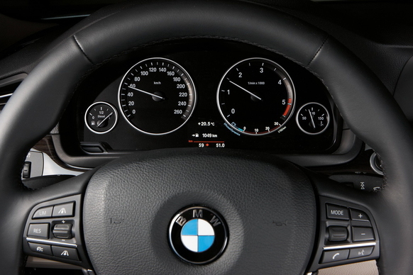 2011 BMW Seria 5: Poza 2