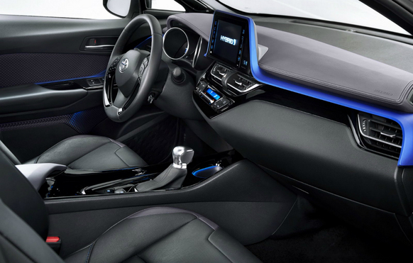2016 Toyota C-HR interior: Poza 1
