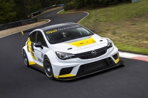 2017 Opel Astra TCR