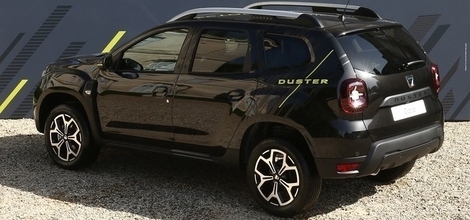 Dacia a prezentat editia limitata Duster Black Collector. 500 de unitati doar pentru piata din Franta